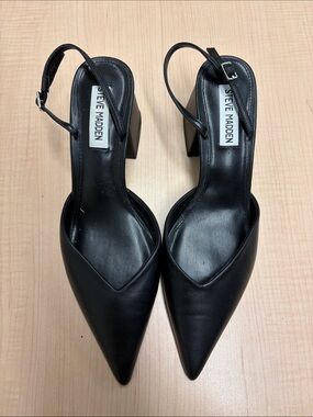 Steve Madden Black Pointed Slingback Block Heels